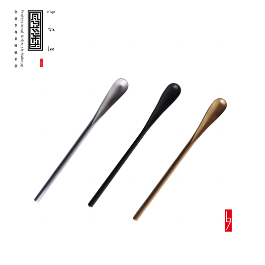 極艷遊彩調色盤